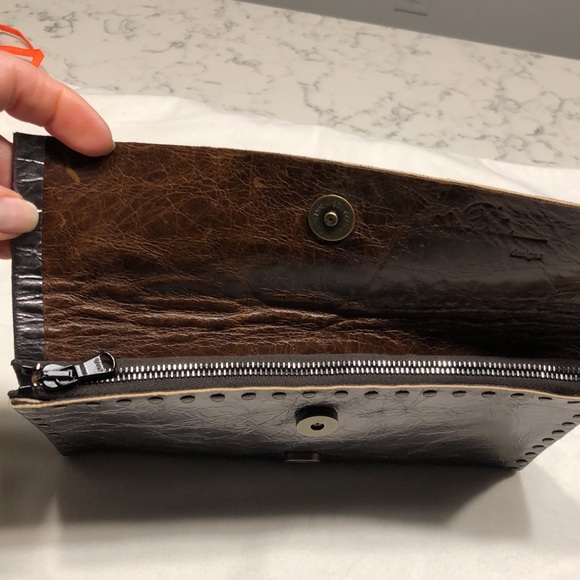 ReBel Double Oval Brass Clutch in Platinum Leather - Picture 4 of 12